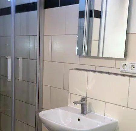 Kreut Apartment Oberhausen (near Neuburg)